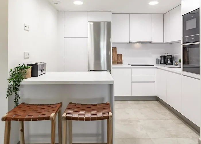 Inf1.2a- Close To And Old Town Апартаменты *