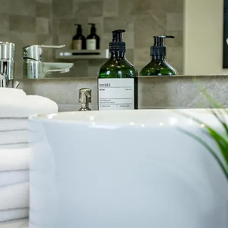 Inf12a- Close To And Old Town 埃斯特波纳