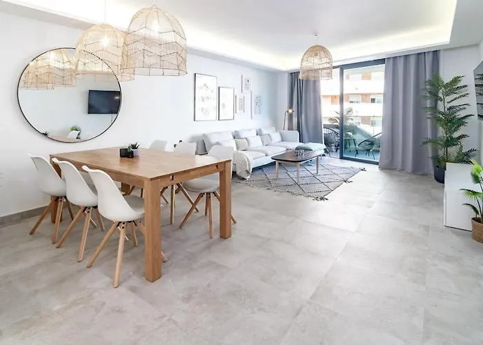 Inf1.2a- Close To And Old Town Appartamento