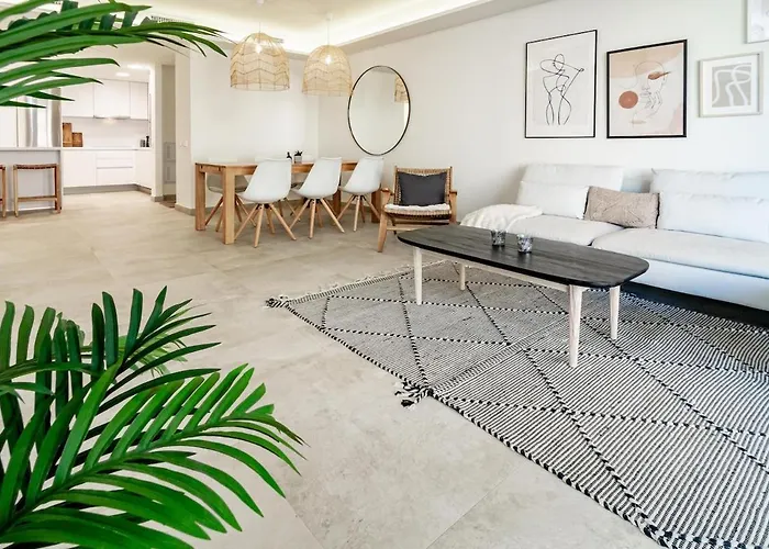 Inf1.2a- Close To And Old Town * Estepona