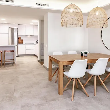 Inf12a- Close To And Old Town * Estepona