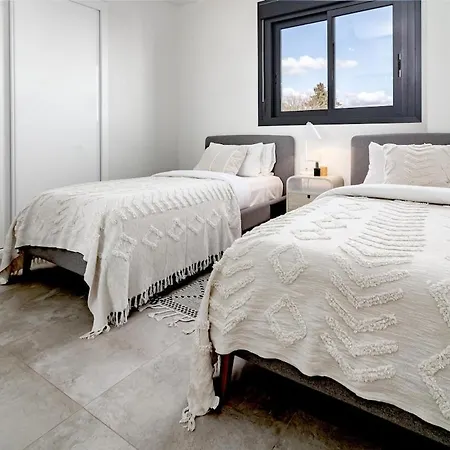 Inf1.2a- Close To And Old Town * Estepona